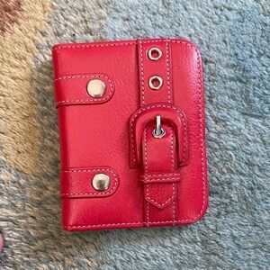 NEST  Red Card Holder